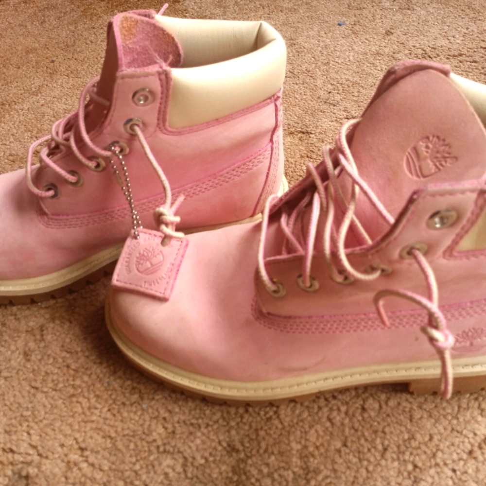 Girls size 2 pink Timberland boots Waterproof
